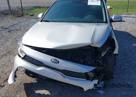 2018 Kia Rio S z USA, uszkodzony, nr VIN 3KPA24AB5JE125493